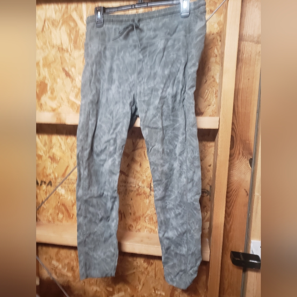 ZYIA Women's Gray‎ Joggers Size 14/16